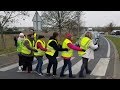 Quand tu manifestes en gilet jaune... Quand tu manifestes en gilet jaune...