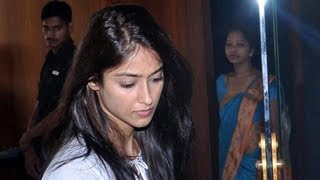 Ileana D'Cruz @ Priyanka Chopra's Father's Prayer Meet !