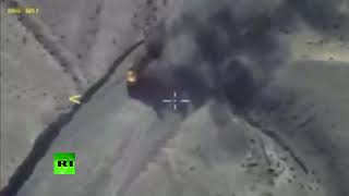 ВКС России разбомбили колонну боевиков, направлявшихся в район сирийского города Дейр эз-Зор