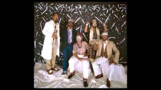 アート・デザイン・音楽 IN BIBA DELSIA HOWARD Art Ensemble of Chicago : Ancient to the Future -1987 - YouTube