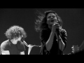 The Dead Weather - Treat Me Like Your Mother - Live at The Roxy