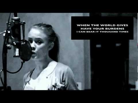 teknik piano
 on Zara Larsson - Uncover lyrics