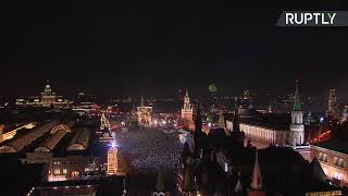 Праздничный салют в честь Дня Победы в Москве (09.05.2019 23:51)