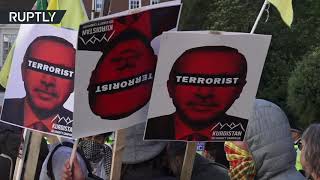 Противники и сторонники Эрдогана вышли на демонстрацию в Лондоне
