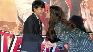 Junior Ranbir Kapoor KISSES Deepika Padukone @ Tamasha Trailer Launch
