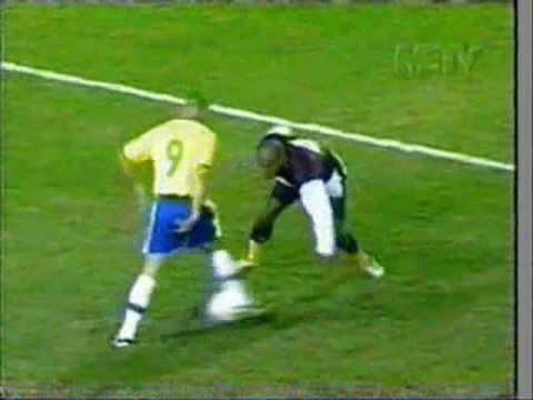 Ronaldo on Ronaldinho Vs Cristiano Ronaldo