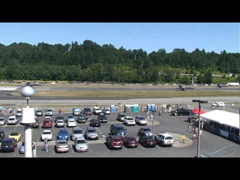 Blue Angels landing, August 2, 2007, Boeing Field, Seattle, WA