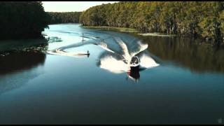 Shark Night 3D (2011) - Trailer HD