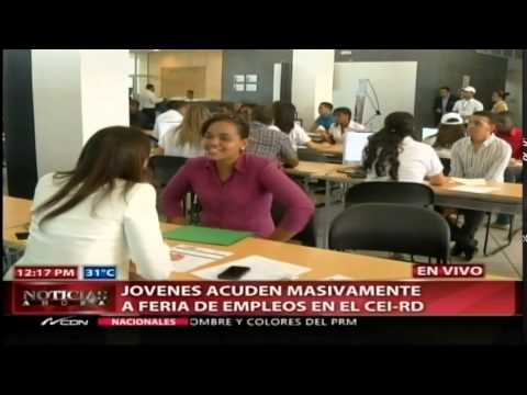Jóvenes acuden masivamente a feria en el CEI-RD