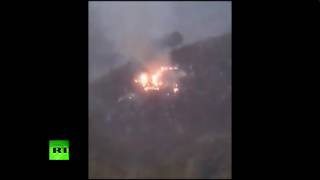 Очевидец опубликовал видео с разбившимся в Пакистане самолетом
