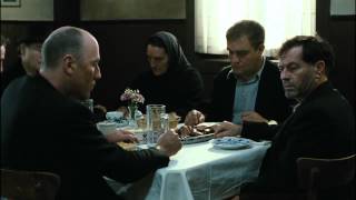 Trailer La granja (Español)