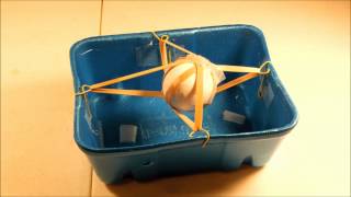 Egg drop experiment - YouTube