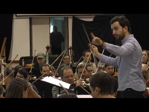 La Orquesta Sinfónica de Entre Ríos ensaya para sus presentaciones