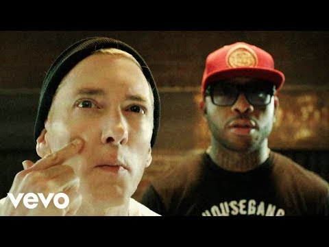 music,  Eminem - Berzerk (Official music video