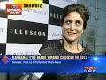 Picture Talking Fashion Style With Kareena Kapoor