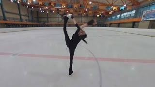 Спорт в 360: фигуристка Евгения Медведева демонстрирует свое мастерство на льду