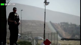 В США строят прототипы стены на границе с Мексикой