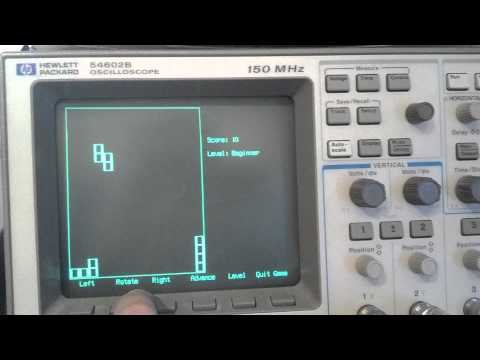 Jugando Tetris en un osciloscopio, un 'easter egg' real Jugando Tetris en un osciloscopio, un 'easter egg' real