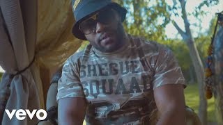 Gradur – La douille ft. Lacrim Gradur – La douille ft. Lacrim