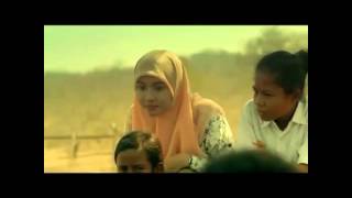 trailer film " Aisyah Biarkan Kami Bersaudara " (Laudya Cynthia Bella)