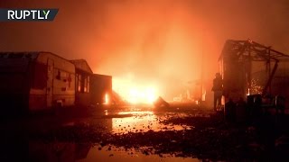 «Джунгли» в огне: пожар в лагере беженцев в Кале