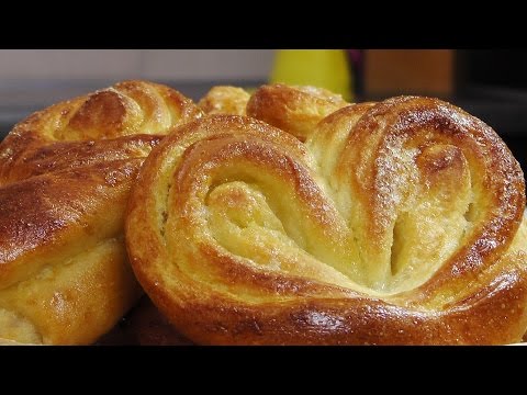 Как сделать плюшки сердечком с сахаром Как сделать плюшки сердечком с сахаром