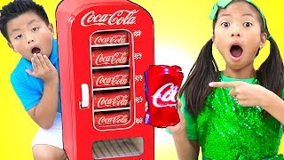 Wendy Pretend Playing with Coke Vending Machine Soda Toys for KidsWendy Pretend Playing with Coke Vending Machine Soda Toys for Kids