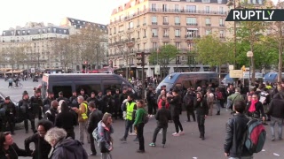 «Жёлтые жилеты» вышли на акцию протеста в Париже (31.03.2019 06:03)
