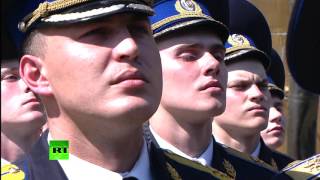 Владимир Путин поздравил Президентский полк с 80-летием