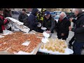 Фрагмент с середины видео САМАЯ БОЛЬШАЯ ПИЦЦА В РОССИИ ДЛЯ БЕЗДОМНЫХ Фрагмент с середины видео САМАЯ БОЛЬШАЯ ПИЦЦА В РОССИИ ДЛЯ БЕЗДОМНЫХ