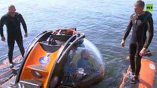 Путин спустился на дно Финского залива к месту гибели затонувшей во время ВОВ подлодки (27.07.2019 23:27)
