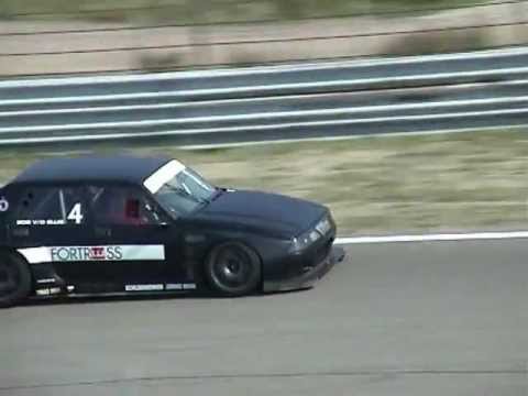 Alfa Romeo 75 IMSA Tubolare with flaming exhaustgreat sound