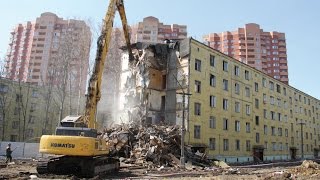 Владимир Путин поручил доработать программу реновации столичного жилья