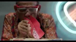 Teaser trailer un lio en dolares