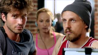 Podryw "na pszczółkę" - DZIEŃ DOBRY, KOCHAM CIĘ - teaser nr 3