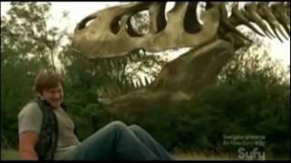 REVIEW TRAILER: TRIASSIC ATTACK (2010) aka Dinosaur Skeletons vs Indians