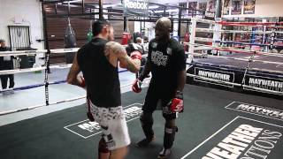 King Mo and Kit Cope light sparring Part 1King Mo and Kit Cope light sparring Part 1