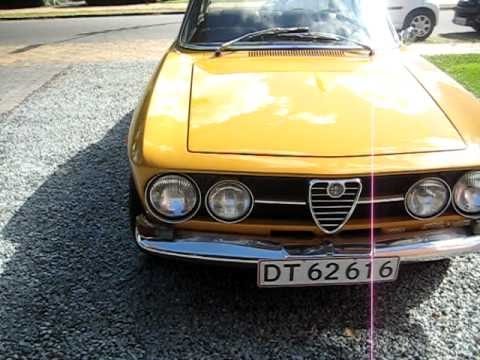 Alfa Romeo Bertone 37nimbus 2544 views
