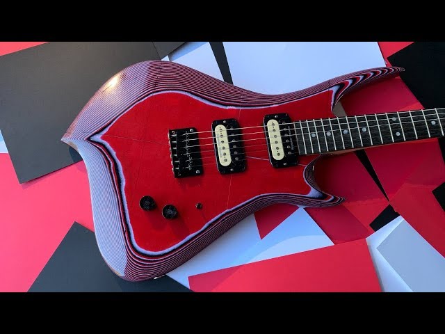 filmik Gitara z kawałków papieru sklejonych żywicą