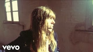 Lou Doillon – WEEKENDER BABY live session Lou Doillon – WEEKENDER BABY live session
