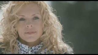 Snezenky a machri po 25 letech - trailer