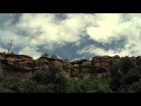 Castlewood Canyon Getaways - Offers great hiking, walking, bird watching and wildflower viewing.