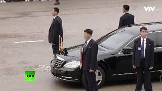 Как Ким Чен Ына и его бегущих телохранителей встречали во Вьетнаме (26.02.2019 12:36)