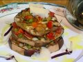 Millefoglie di melanzane con verdure Millefoglie di melanzane con verdure