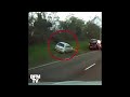 À huit ans, il conduit une voiture et sauve sa mère À huit ans, il conduit une voiture et sauve sa mère