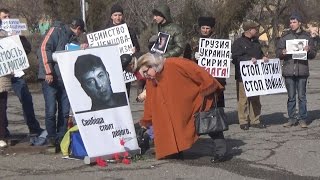 Жители Волгограда почтили память Бориса Немцова