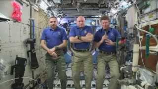 Поздравление с орбиты к 40-летию проекта "Союз-Аполлон"