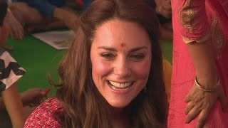 William and Kate meet street kids in New Delhi