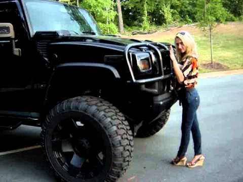 Babe Checking Out The Lifted Hummer H2 Bimmer9938 15604 views 8 months ago