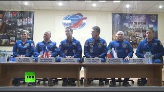 Предполётная пресс-конференция экипажей МКС-50/51